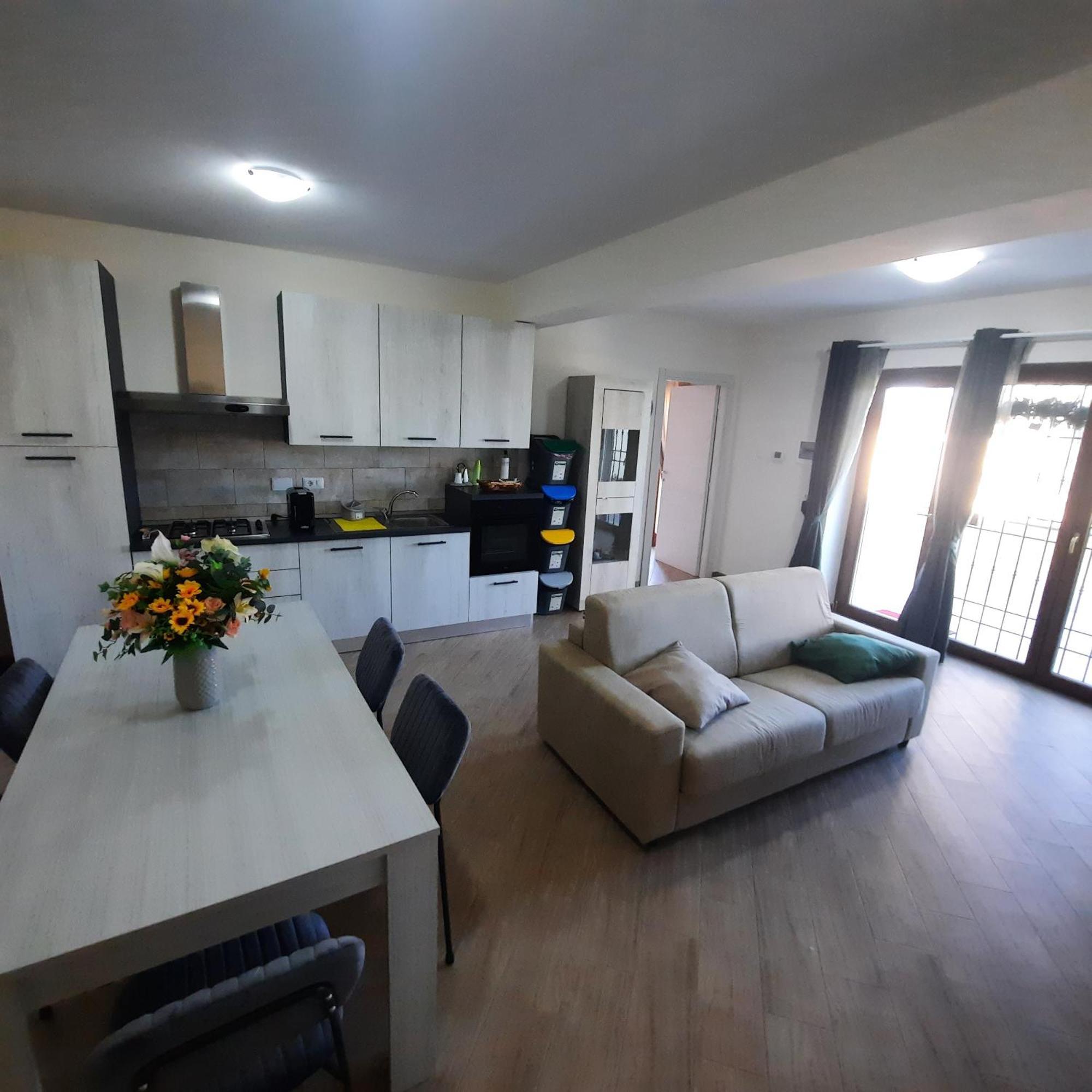 La Dolce Sosta Bed & Breakfast กัมปาญญาโน ดิ โรมา ภายนอก รูปภาพ