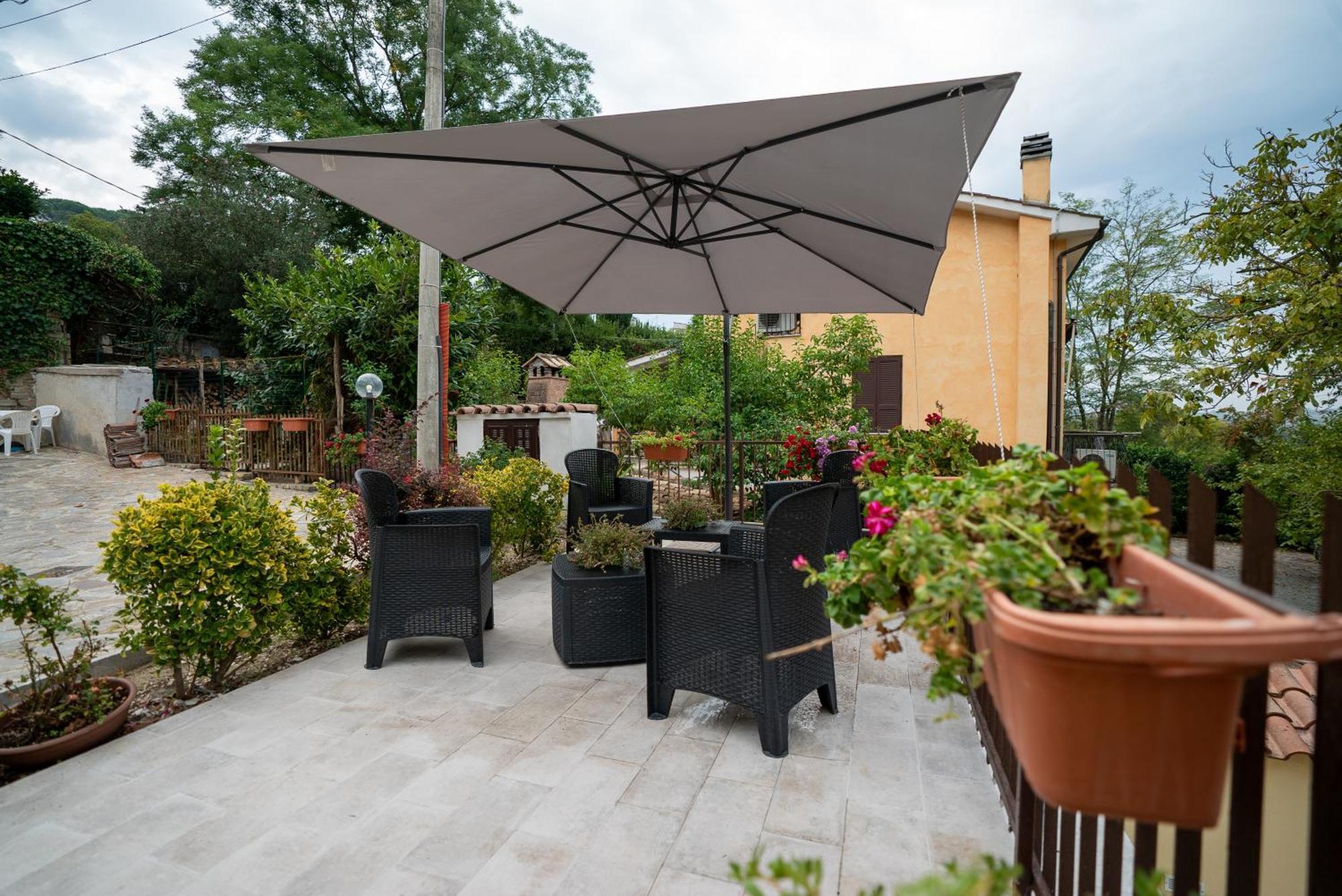 La Dolce Sosta Bed & Breakfast กัมปาญญาโน ดิ โรมา ภายนอก รูปภาพ