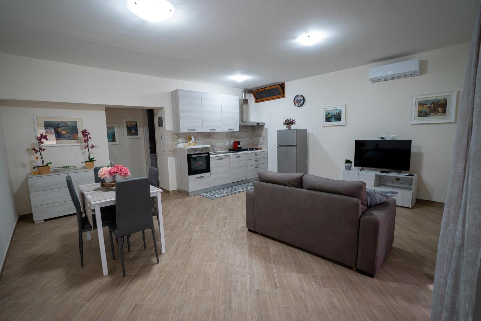 La Dolce Sosta Bed & Breakfast กัมปาญญาโน ดิ โรมา ภายนอก รูปภาพ