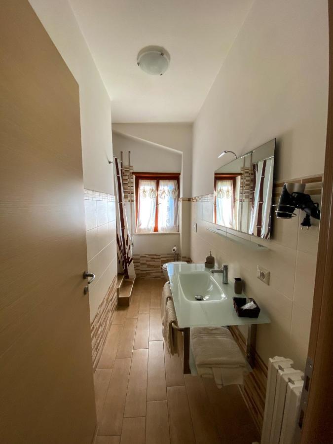 La Dolce Sosta Bed & Breakfast กัมปาญญาโน ดิ โรมา ภายนอก รูปภาพ