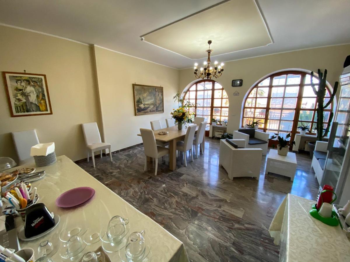La Dolce Sosta Bed & Breakfast กัมปาญญาโน ดิ โรมา ภายนอก รูปภาพ